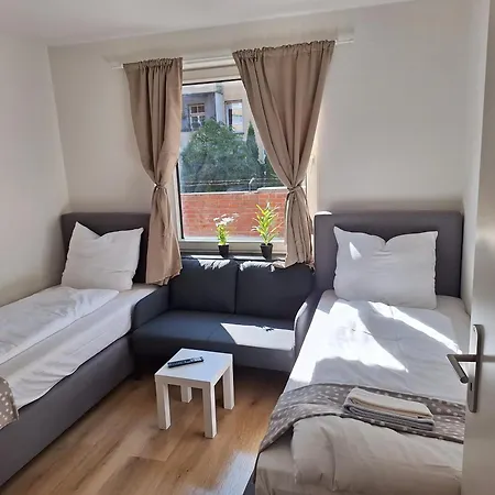 Apartament 2-zimmer In - Ost